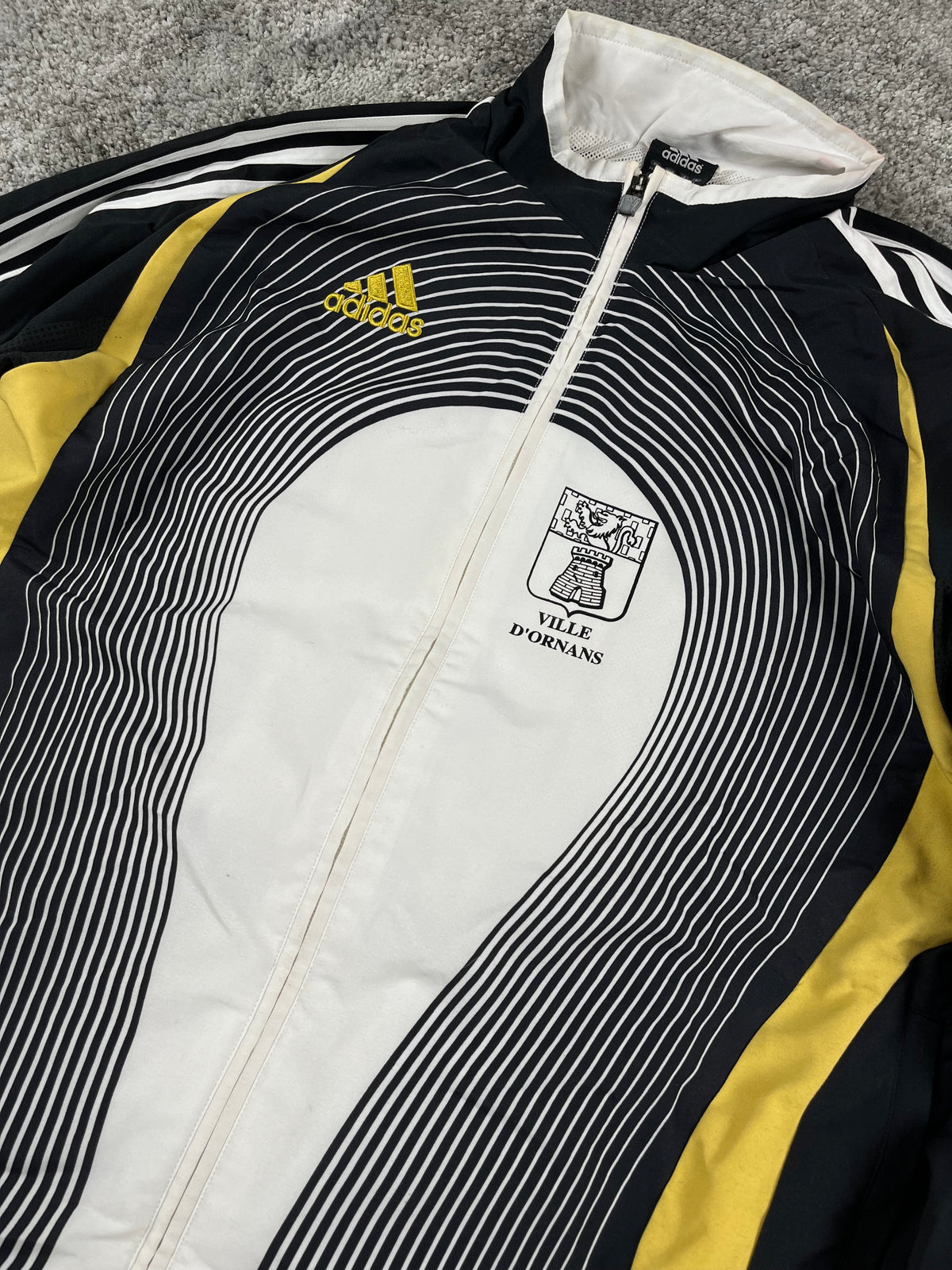 Adidas TrackJacket Vintage 2000s "Black/Yellow/White" (L)