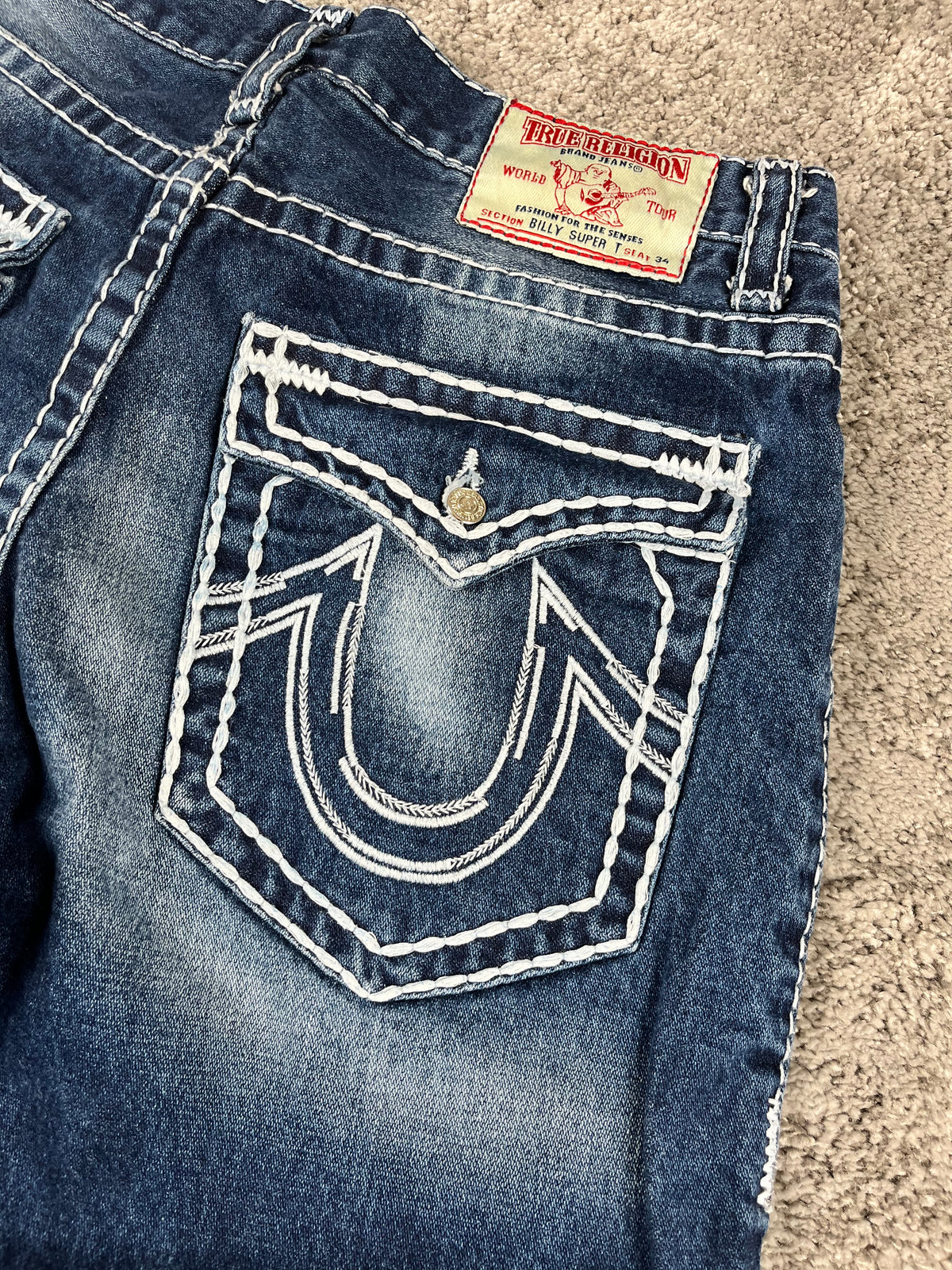 Jean True Religion « Made in USA » style baggy streetwear Y2K, motif « Denim » (S)