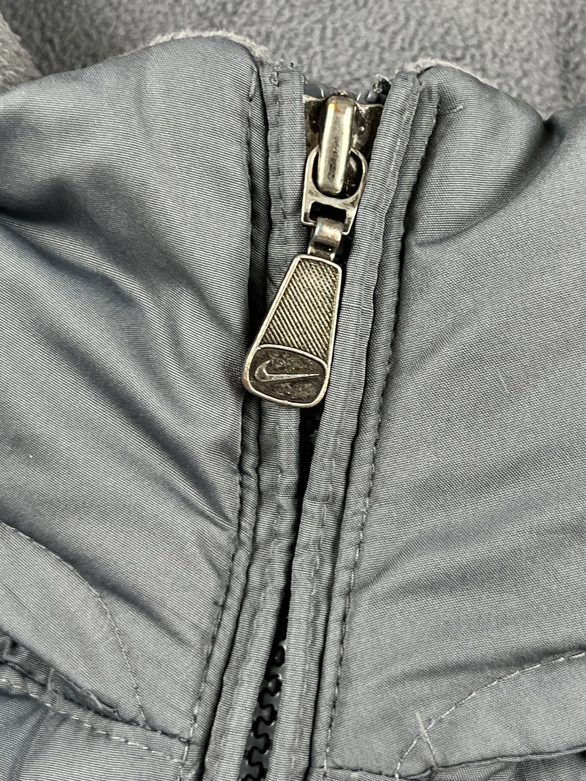 Nike Puffer Vest Vintage 2000s "Gray/Black" (M)