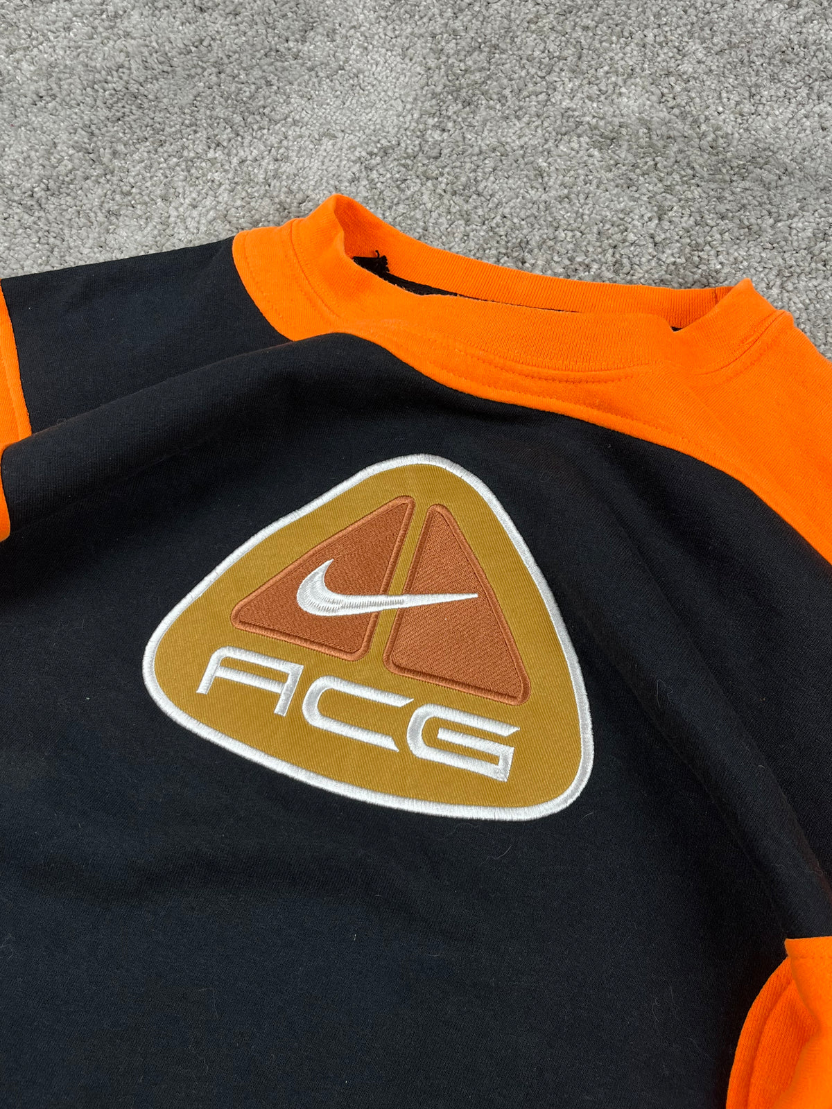 Nike ACG Hoodie Vintage 2000s "Black/Orange" (L)