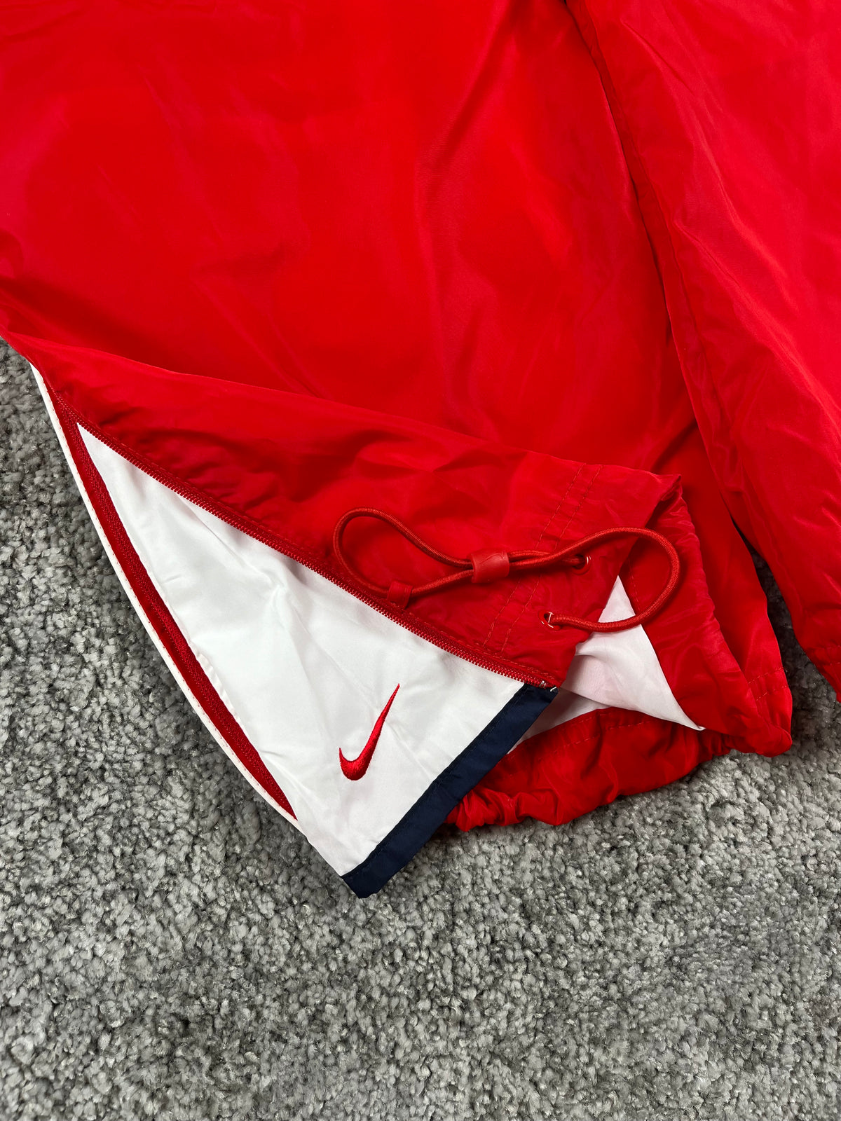 Pantalon de survêtement Nike vintage années 2000 "Rouge/Blanc" (XL)