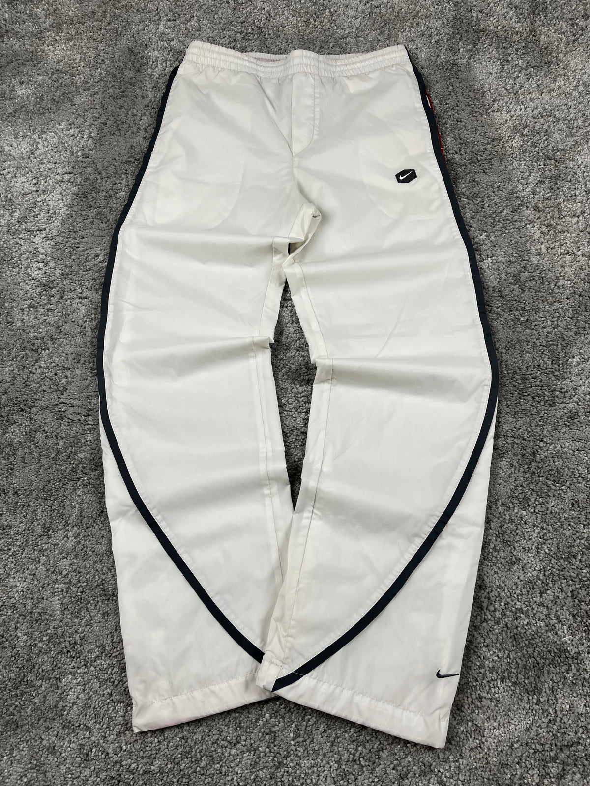 Nike Trackpant Vintage 2000s "White/Black" (S)