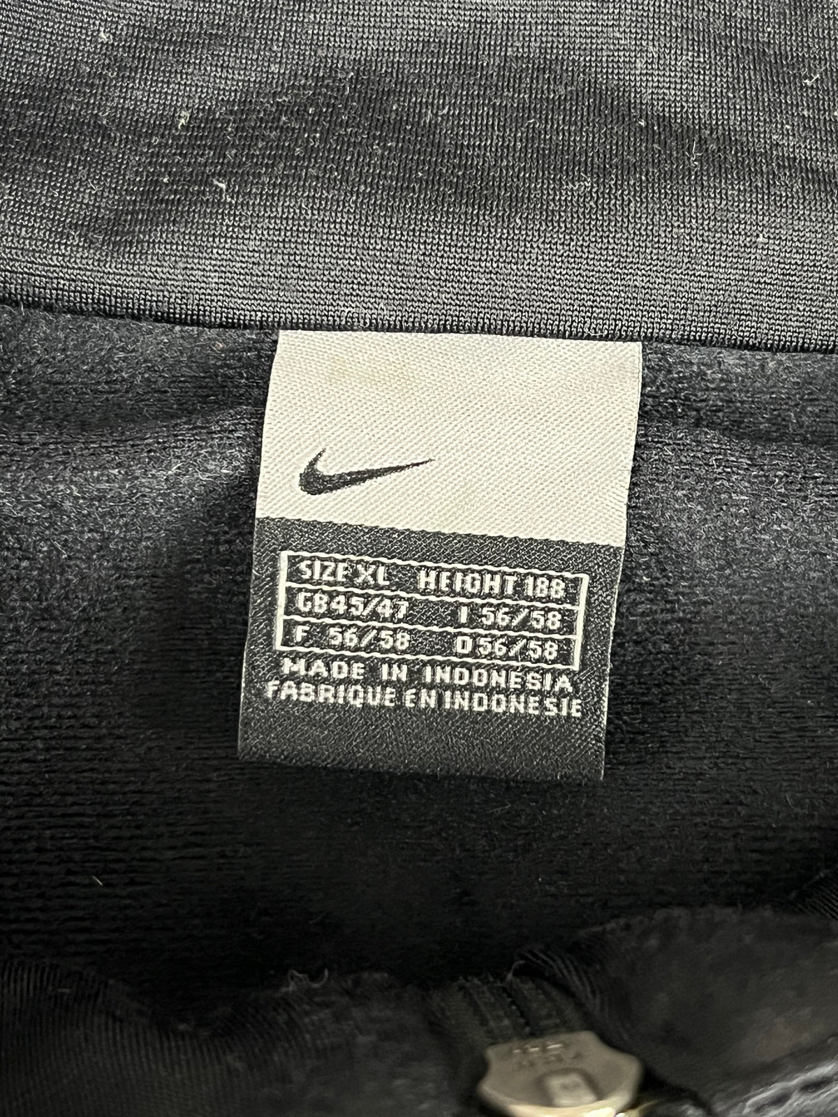 Nike TrackJacket Vintage 2000s "Black" (XL)