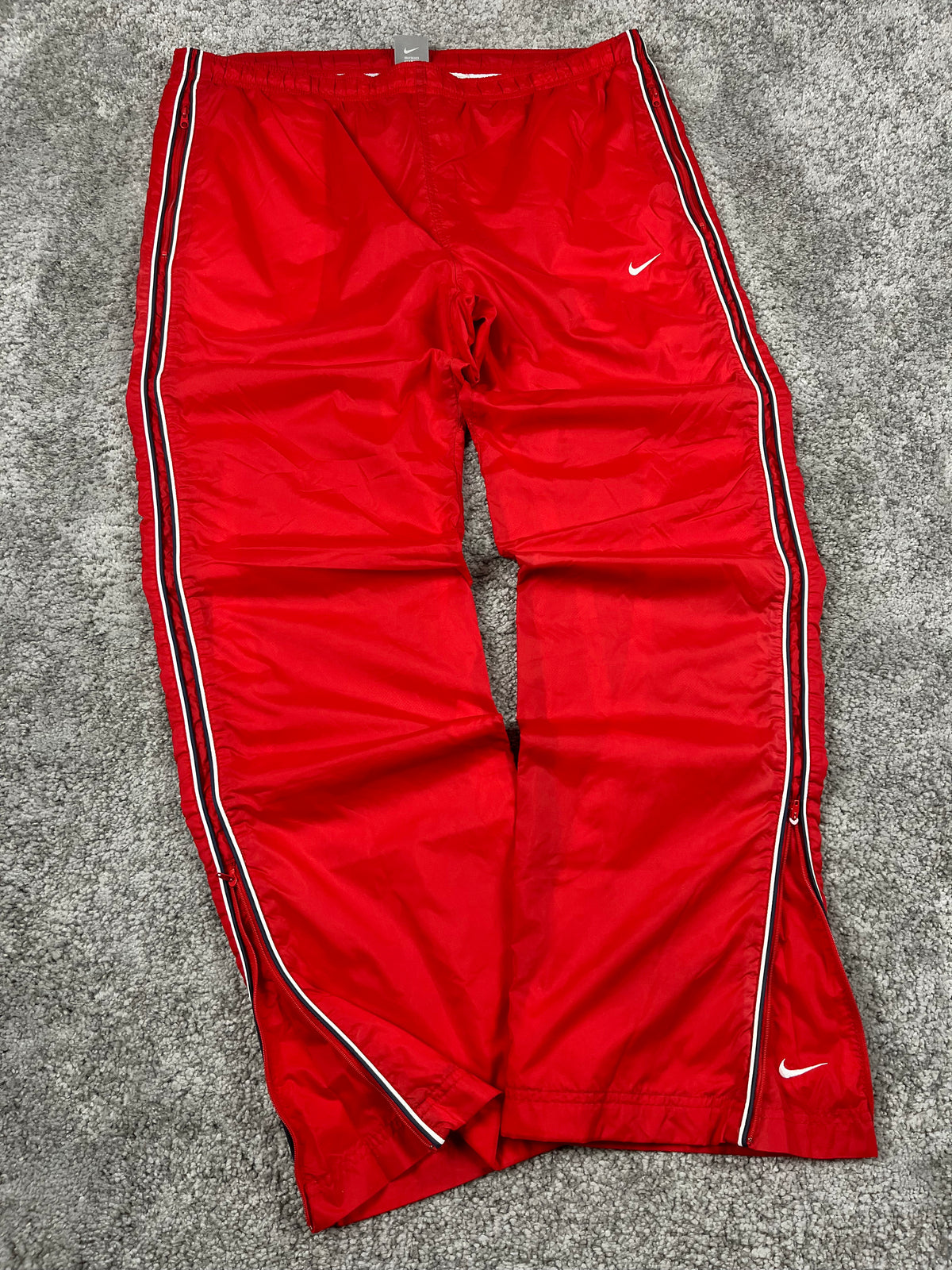 Nike Trackpant Vintage 2000s "Red/White" (L)