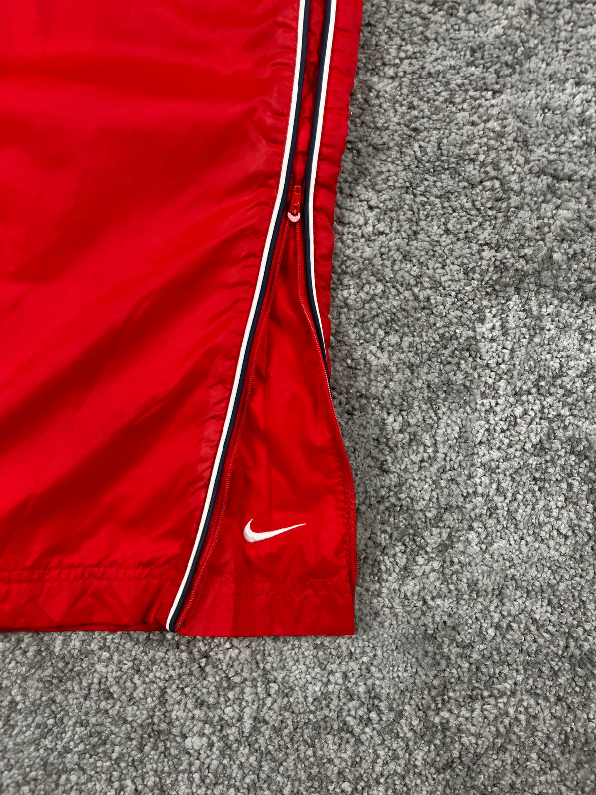 Nike Trackpant Vintage 2000s "Red/White" (L)