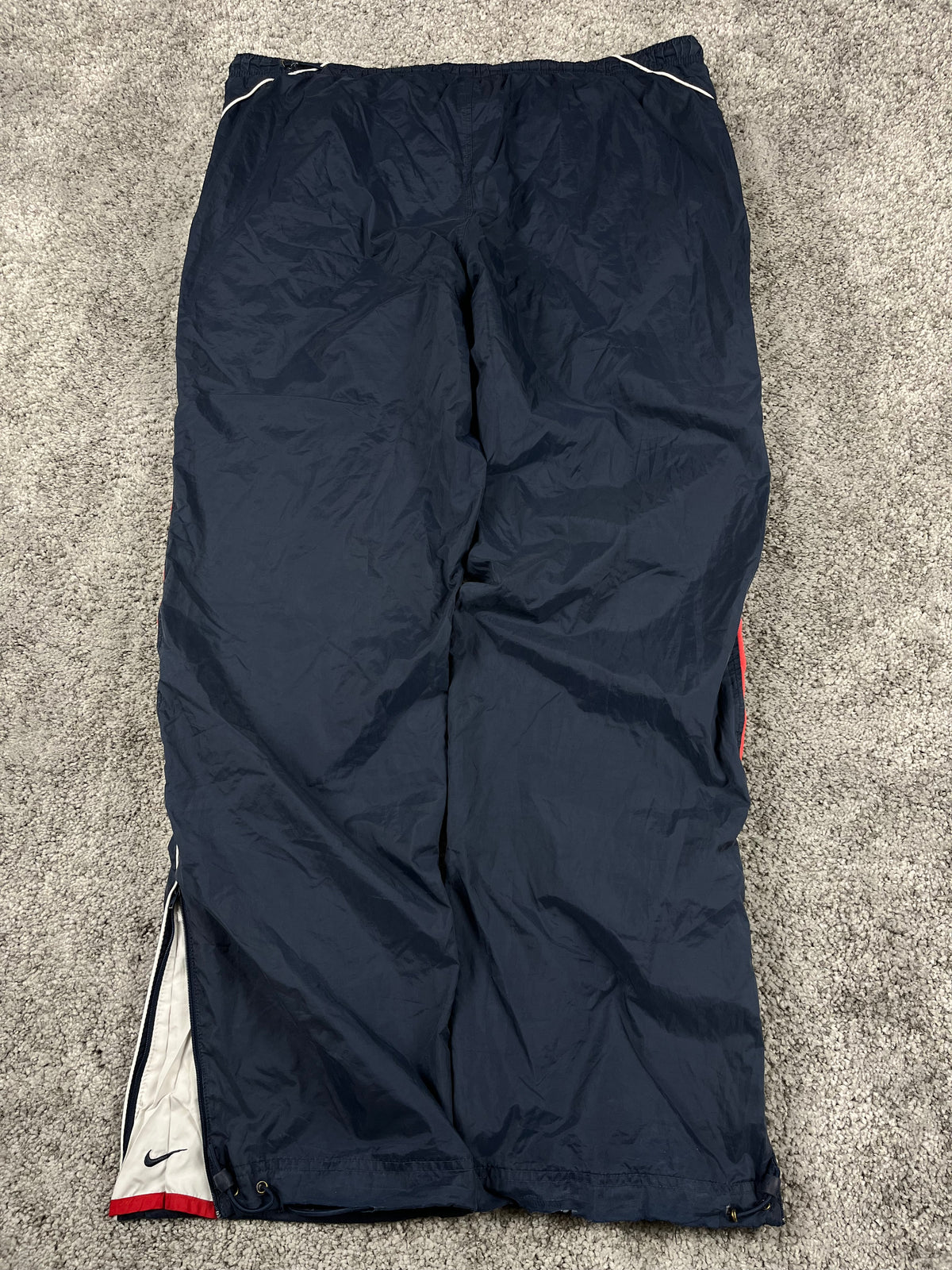 Nike Trackpant Vintage 2000s "Navy/Red" (XL)