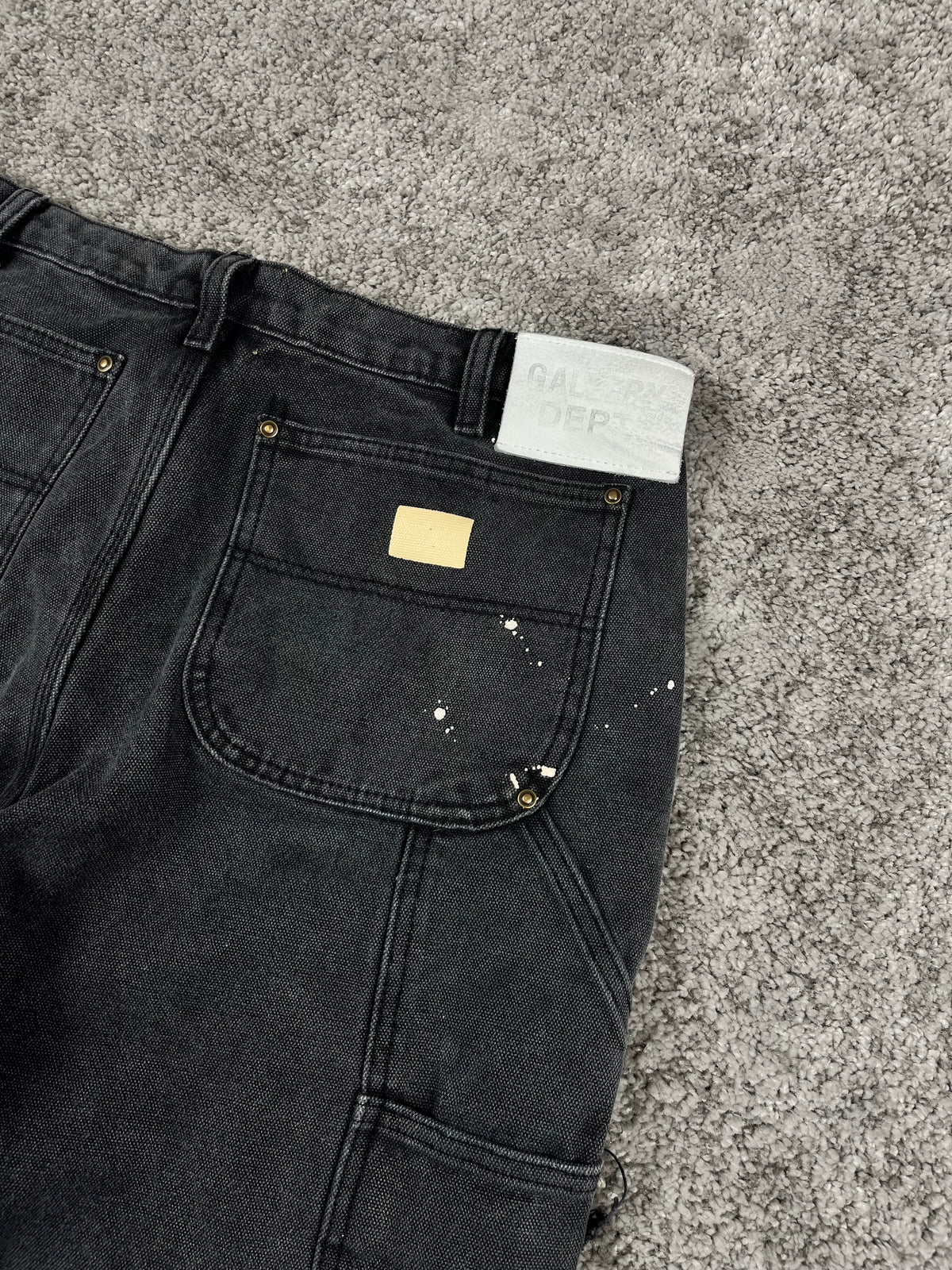 Gallery Dept. Flared Jeans Black "Paint & Patch Detail" (34/44)