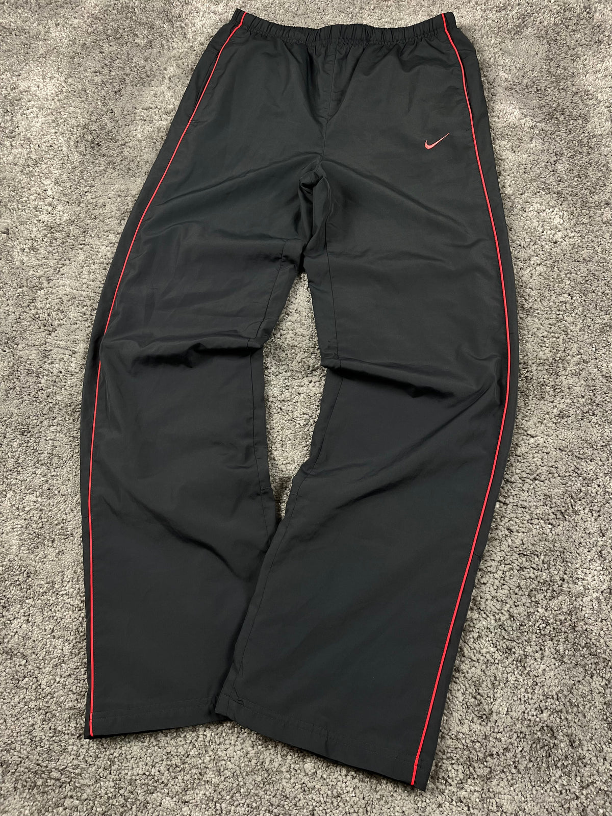 Nike Trackpant Vintage 2000s "Gray/Red" (S)