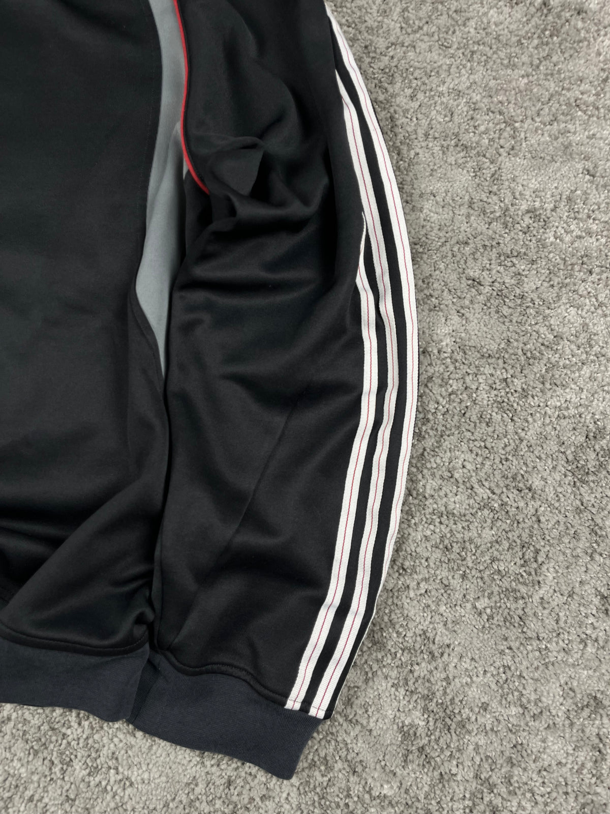 Adidas Crewneck Sweatshirt Vintage Y2K 2000S "Black/Grey/Red" (XXL)