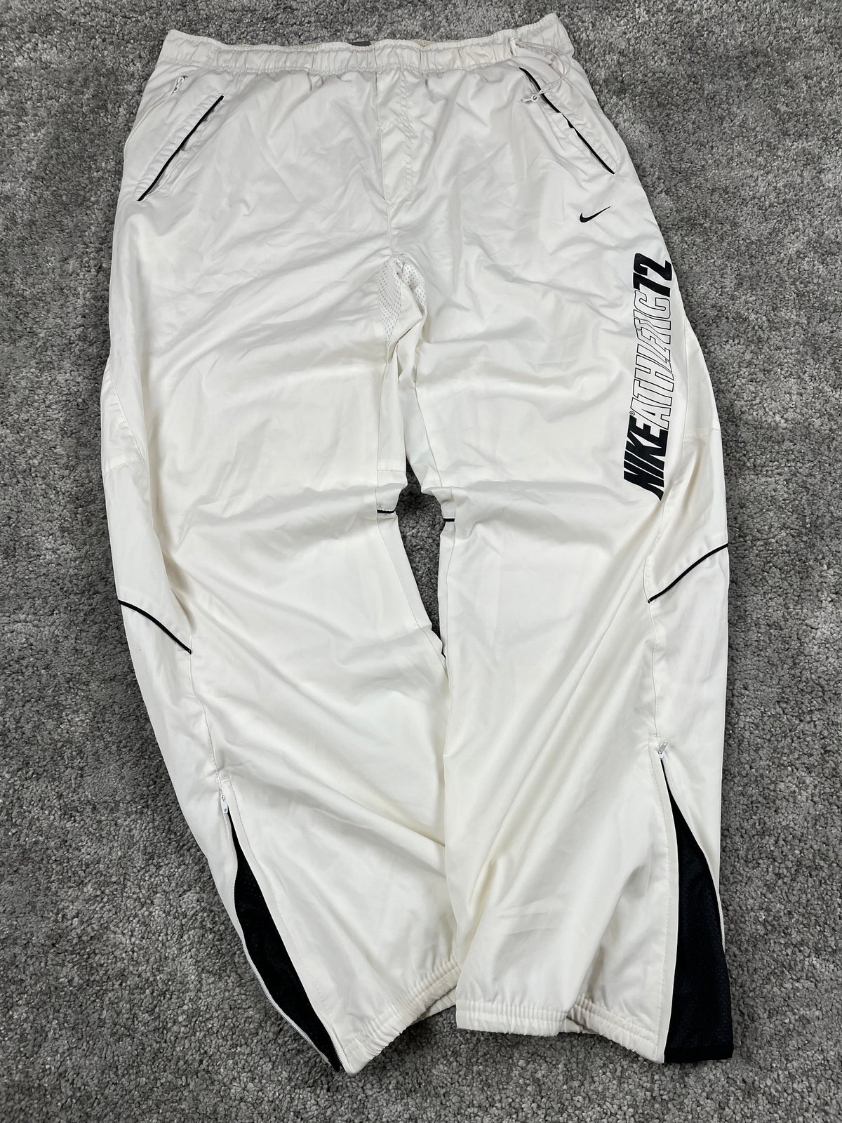 Nike Trackpant Vintage Y2K 2000s "Black/White" (XL)