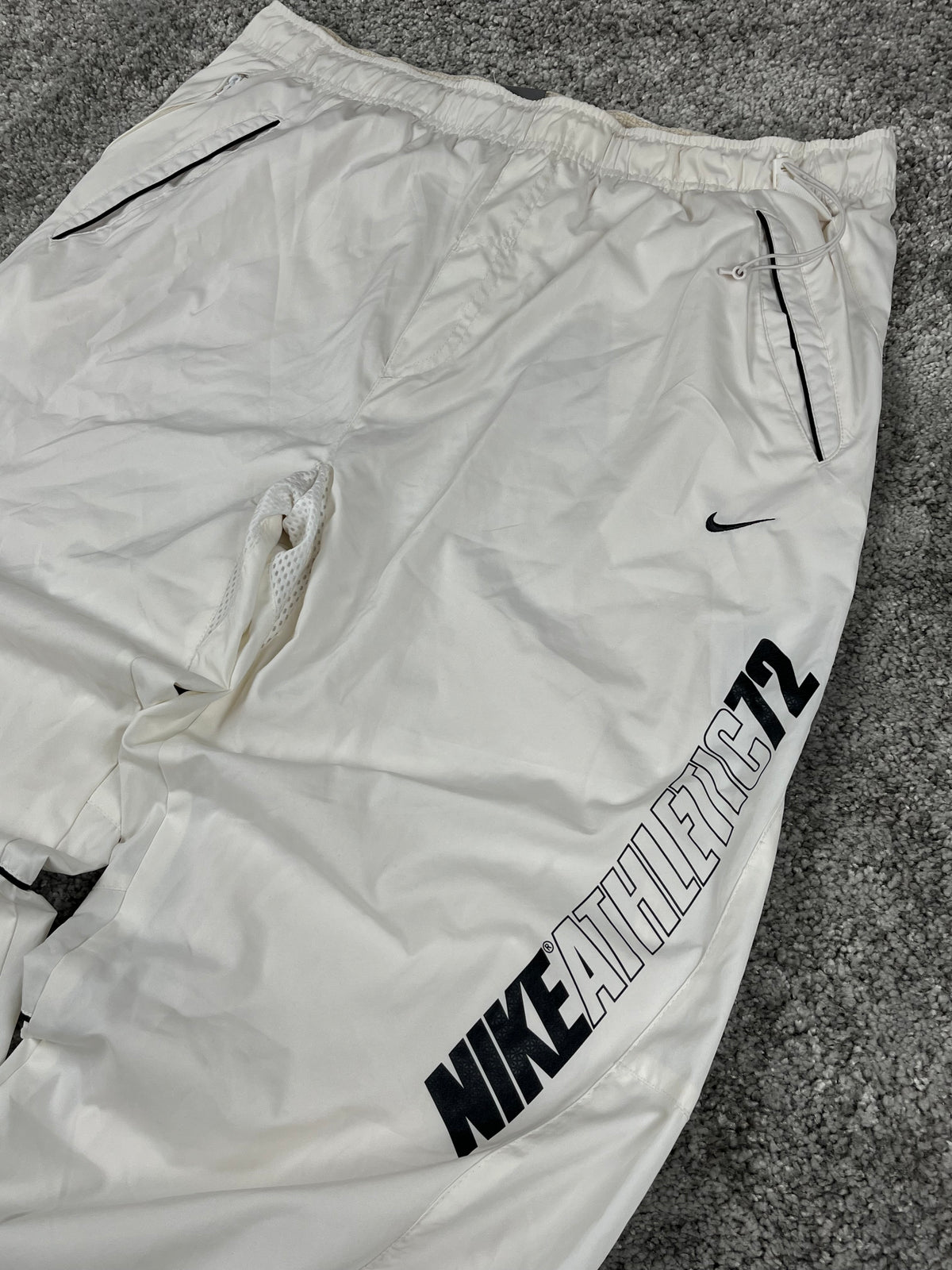Nike Trackpant Vintage Y2K 2000s "Black/White" (XL)