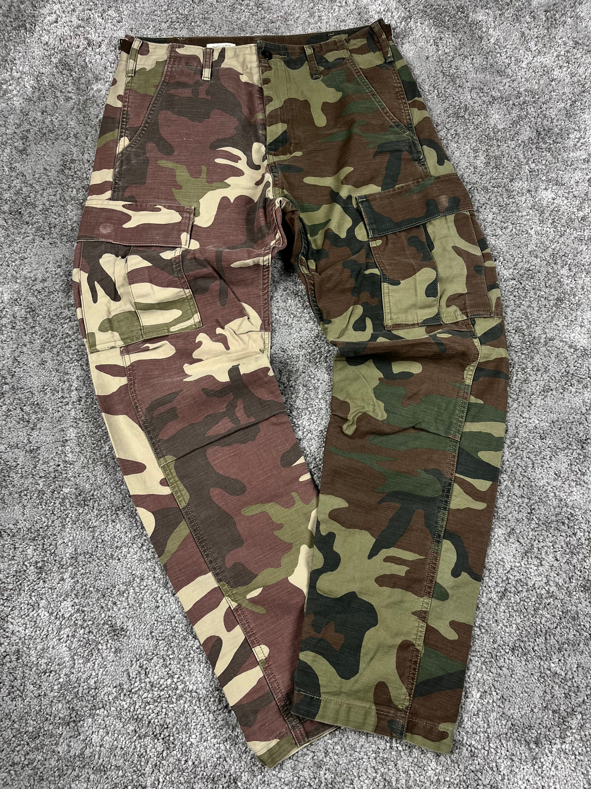 Levi's Premium Cargo Pants Vintage Y2K 2000S "Military Camo" (32/42)