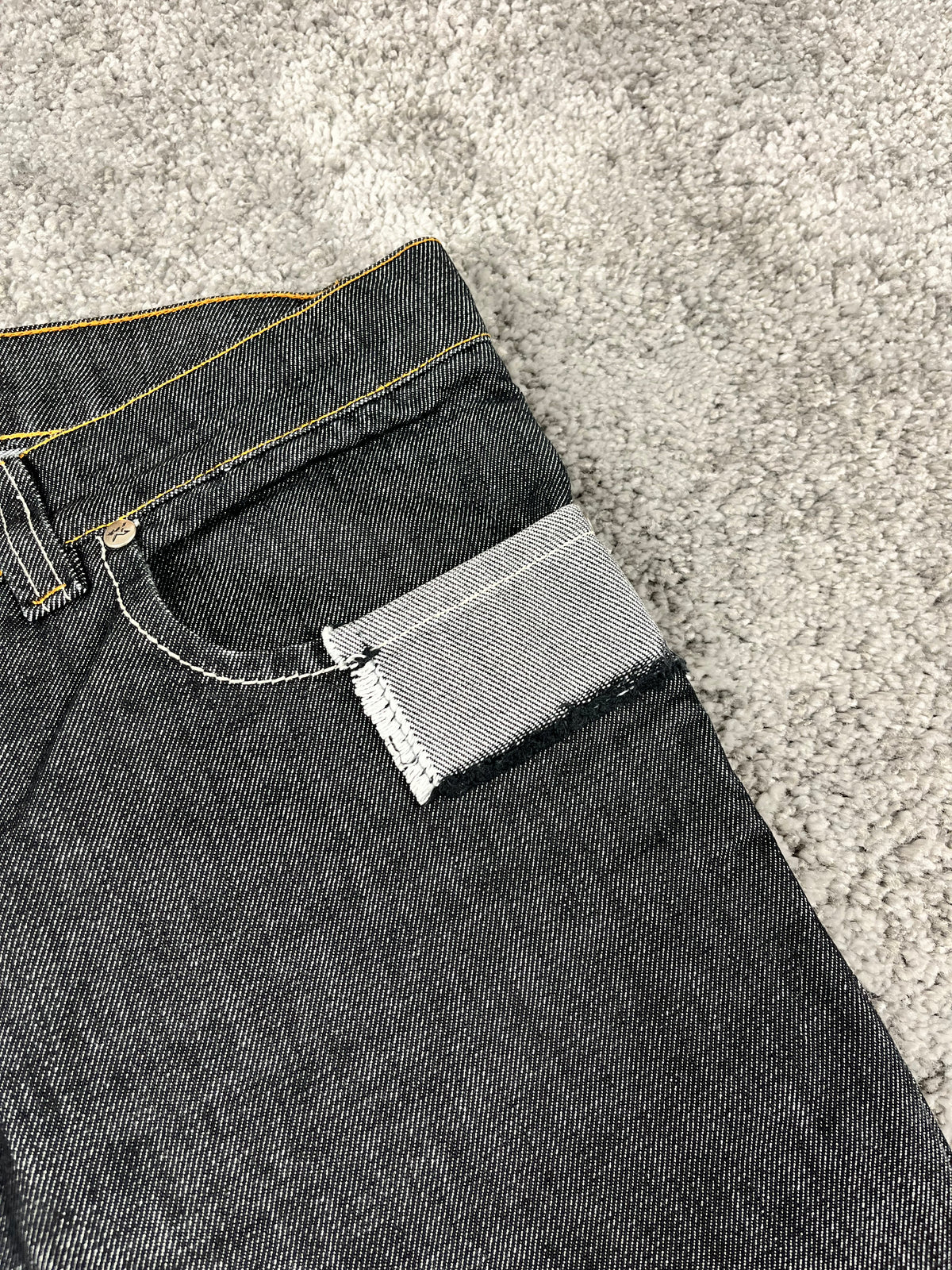 Armani Jeans Raw Denim Jeans Vintage Y2K 2000S "Raw Denim" (32/42)