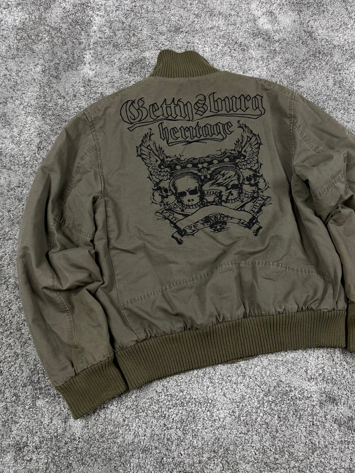 Chaqueta bomber Clockhouse vintage Y2K años 2000 «Verde oliva» (M)