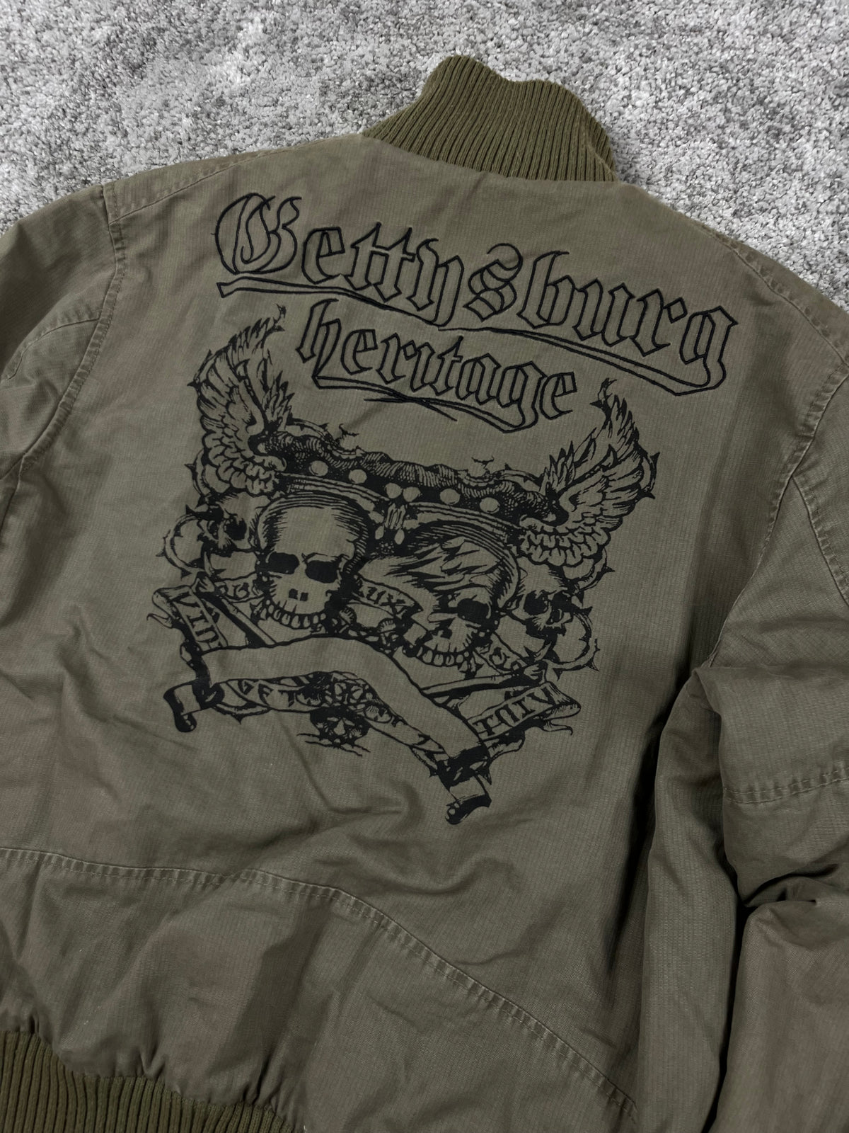Chaqueta bomber Clockhouse vintage Y2K años 2000 «Verde oliva» (M)