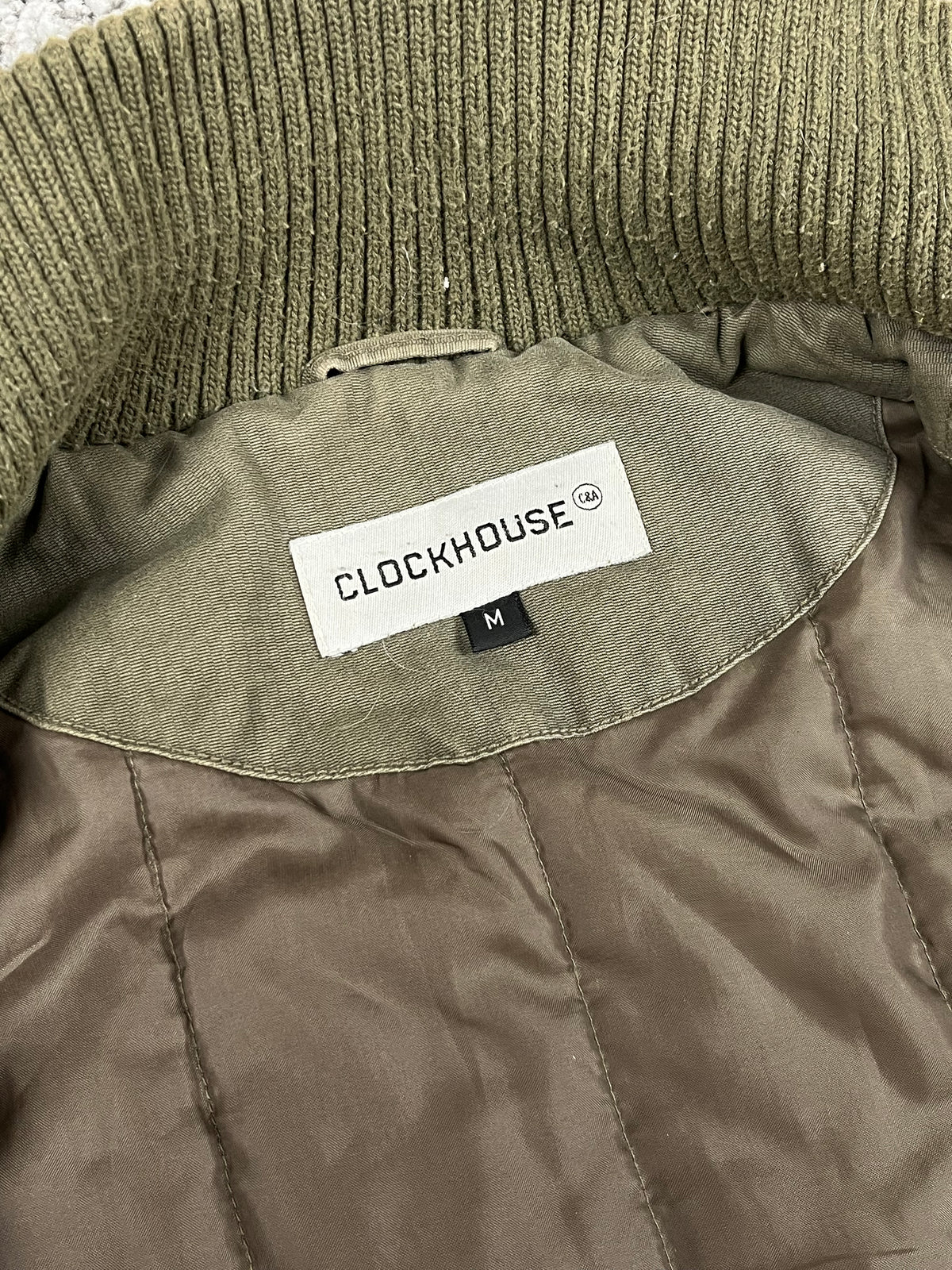 Chaqueta bomber Clockhouse vintage Y2K años 2000 «Verde oliva» (M)